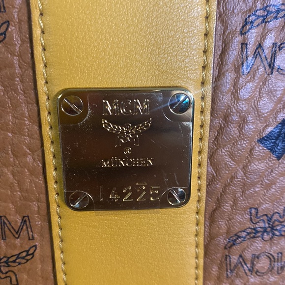 MCM Liz Reversible tote bag - Picture 4 of 5